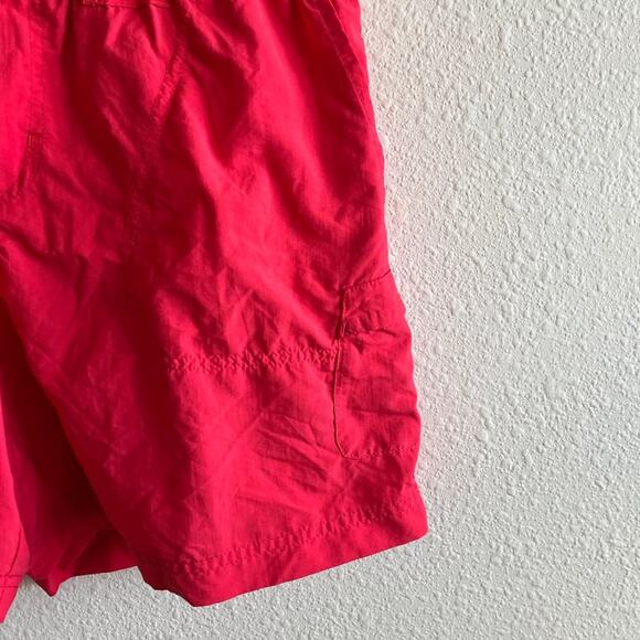 Columbia Women's Alpine Chill Red Hibiscus Shorts Size M Style AL4572 - Picture 4 of 12